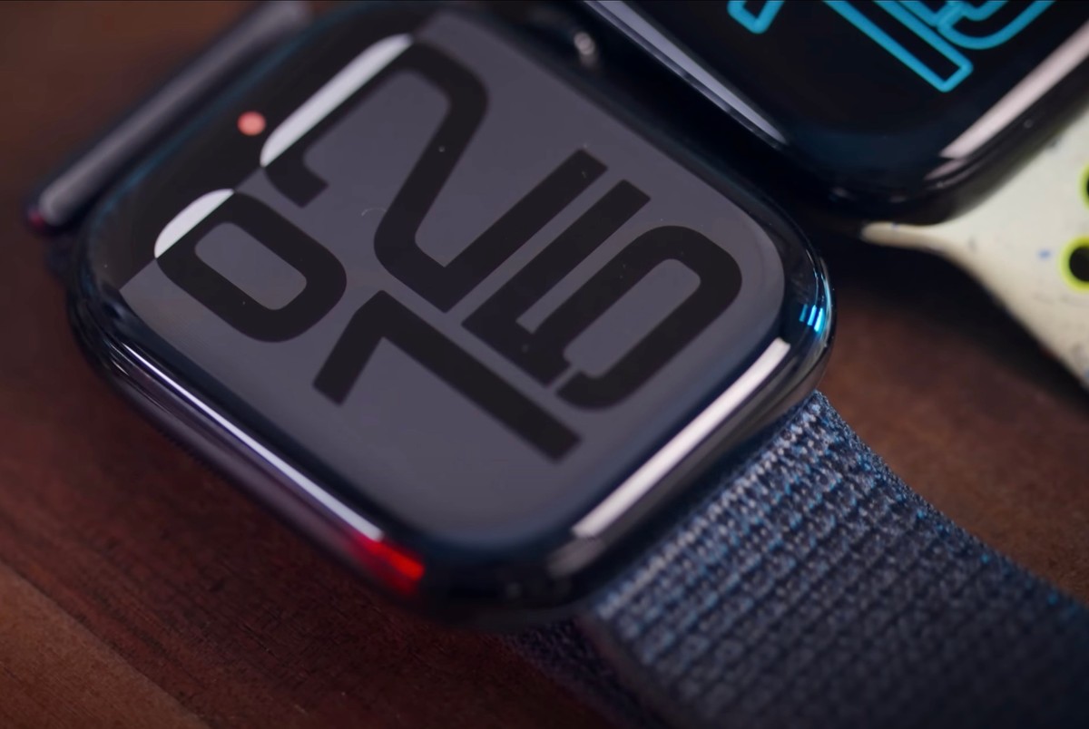 How Trump's Tariffs Could Add $170 to the Apple Watch Price