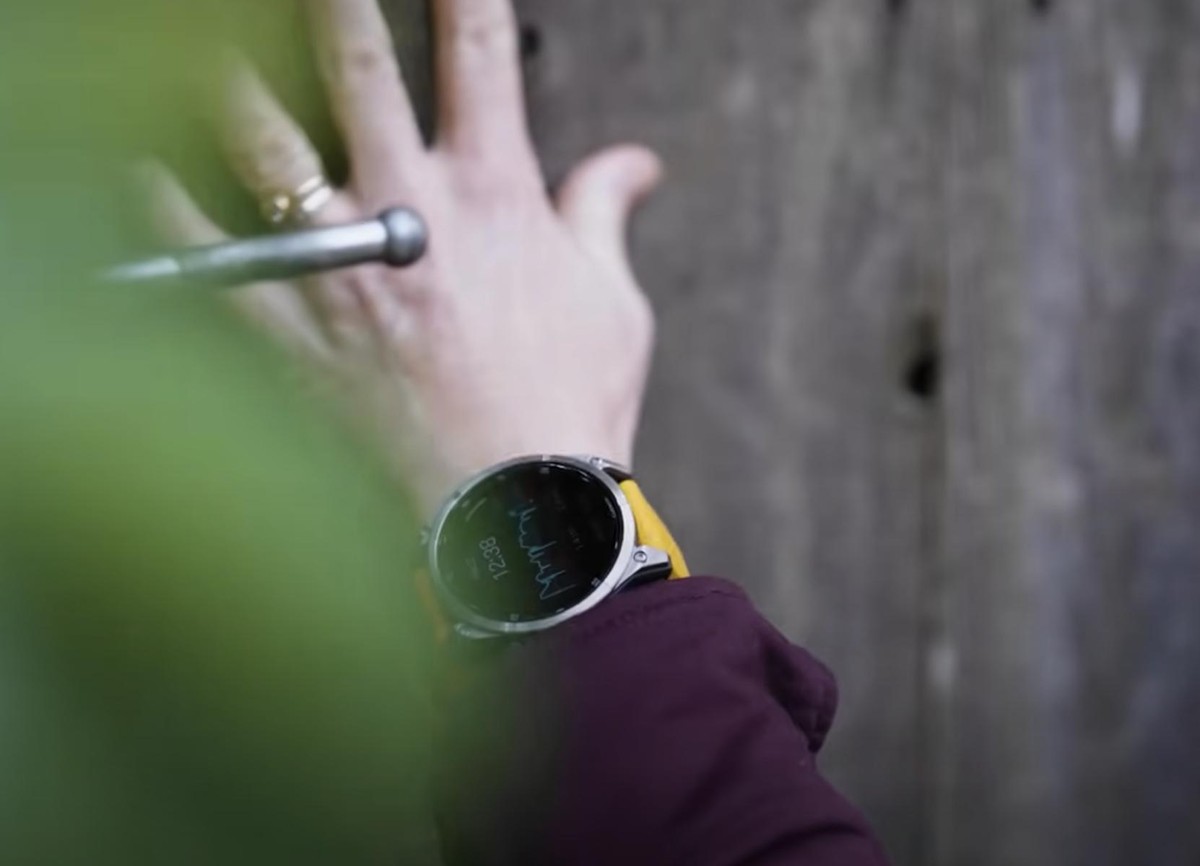 Garmin Study Confirms // More Exercise Equals More Happiness